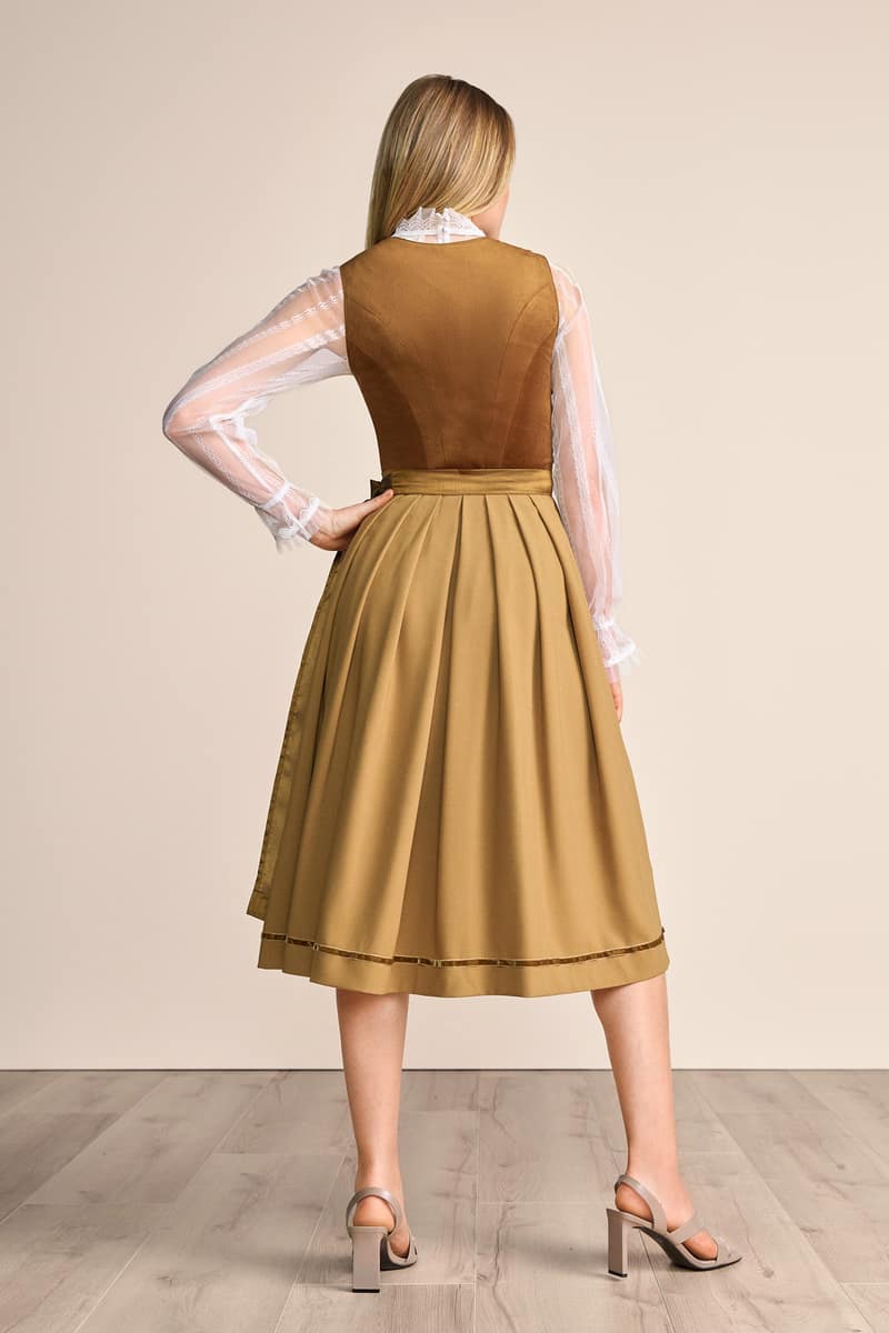 Krüger Madl Dirndl Suzanne (70cm) Meist gekauft