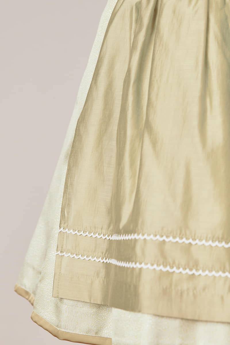 Krüger Madl Dirndl Naila (60cm) 2025