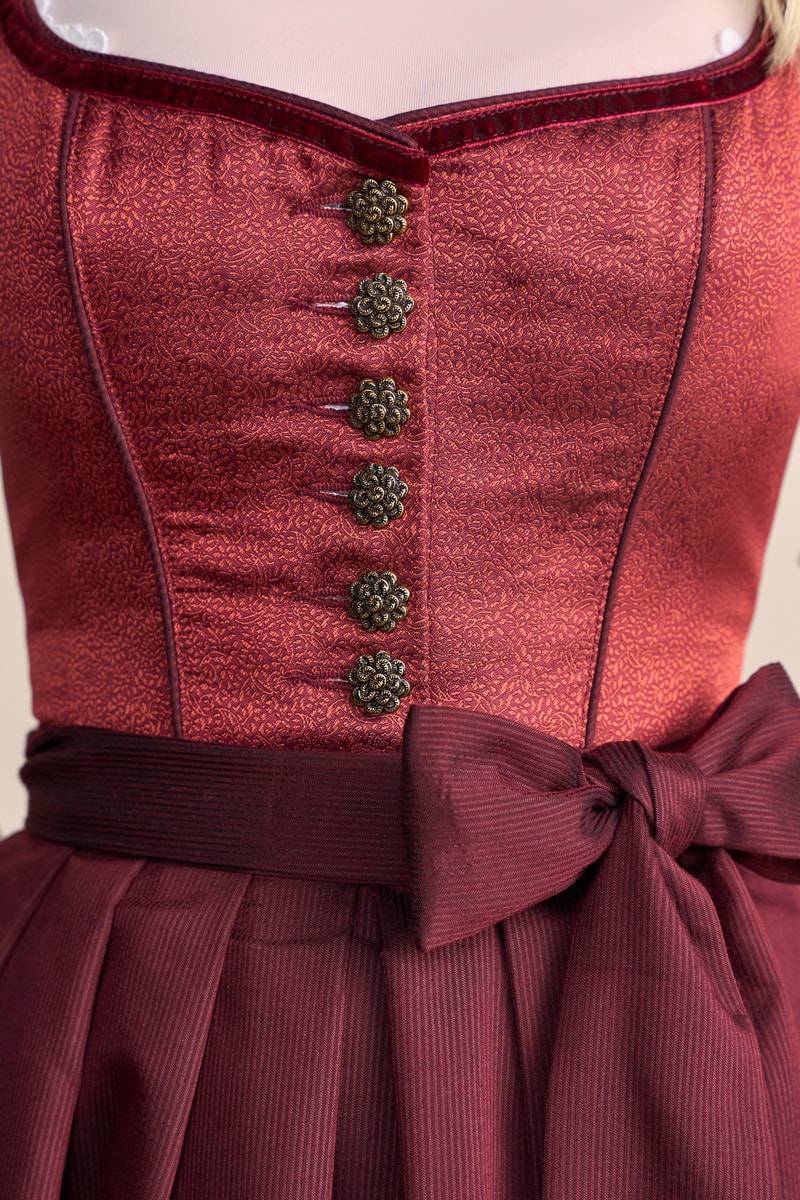 Krüger Madl Dirndl Mahita (50cm) JETZT KAUFEN