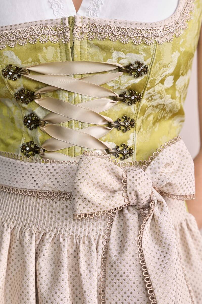 Krüger Madl Dirndl Zakia (60cm) im Angebot