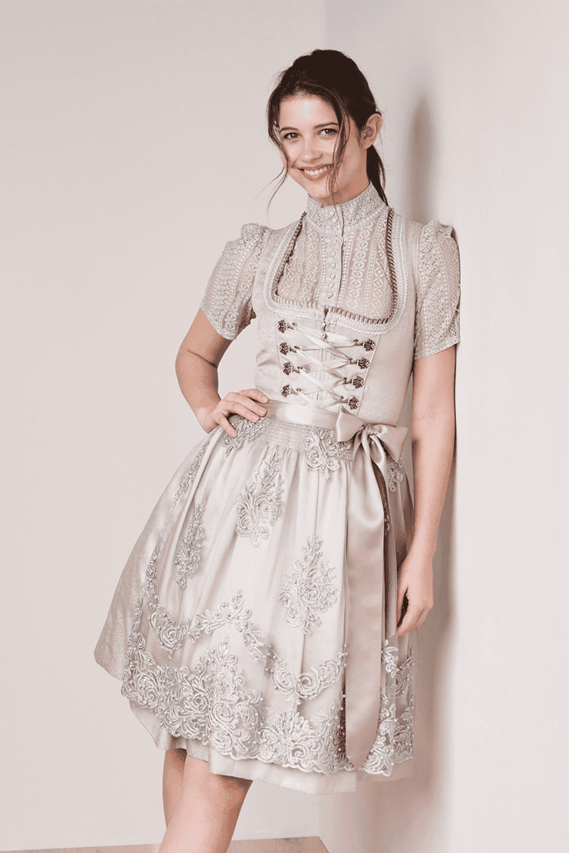 Krüger Madl Dirndl Nathi (60cm) Begrenzt auf 3 Tage