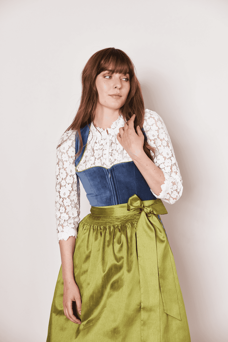 Krüger Madl Dirndl Joanne (70cm) Räumungsverkauf