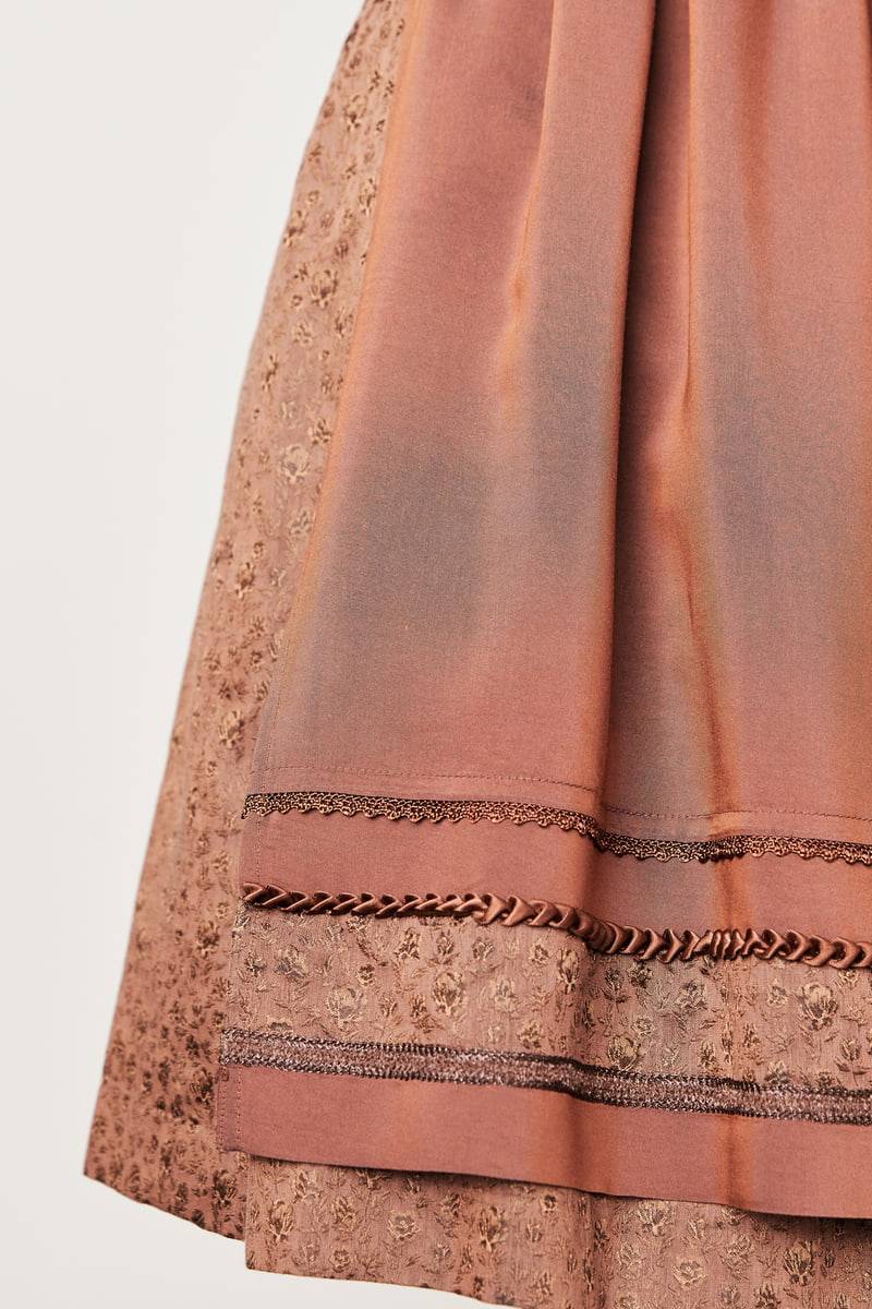 Krüger Madl Dirndl Clio (60cm) Im Verkauf