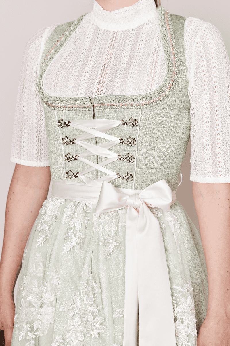 Krüger Madl Dirndl Mirellie (60cm) 2025