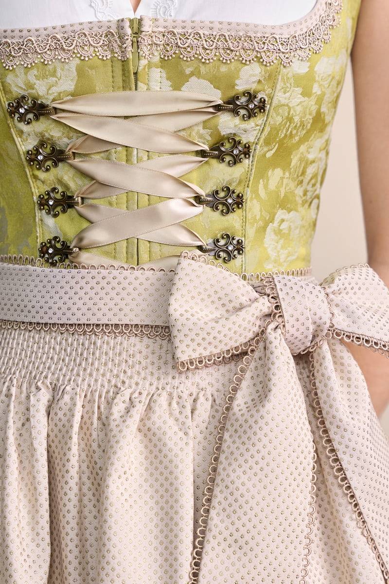 Krüger Madl Dirndl Zakia (50cm) Saisonschlussverkauf
