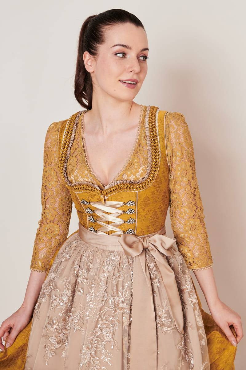 Krüger Madl Dirndl Yeliz (70cm) 50% Rabatt mit kostenlosem Versand