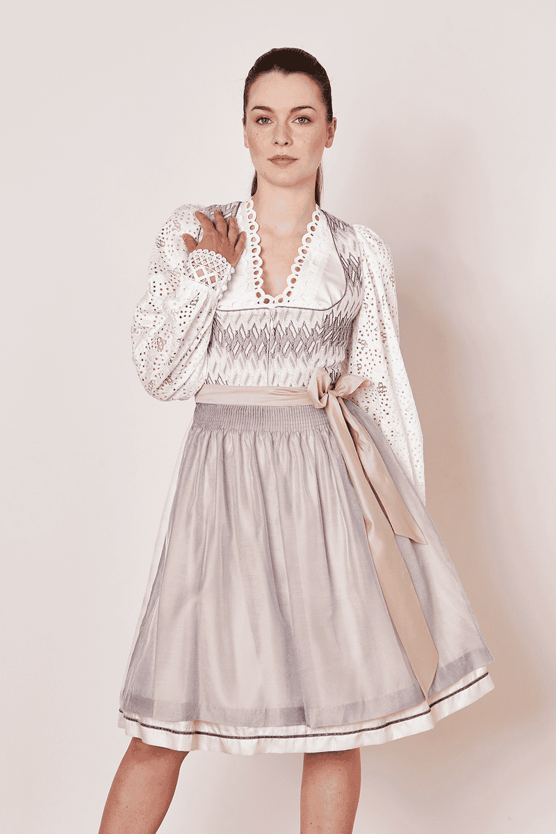 Krüger Madl Dirndl Nellie (60cm) Kostenloser Versand international