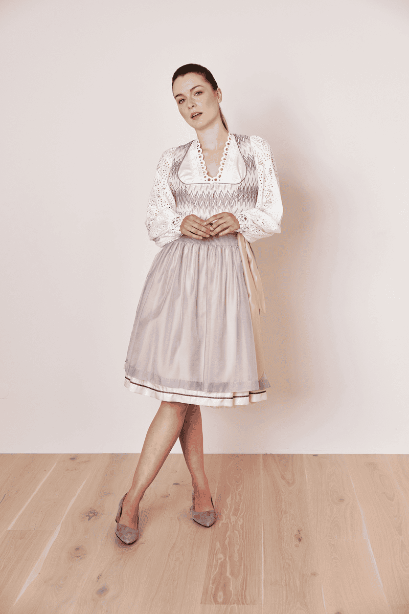 Krüger Madl Dirndl Nellie (60cm) Kostenloser Versand international
