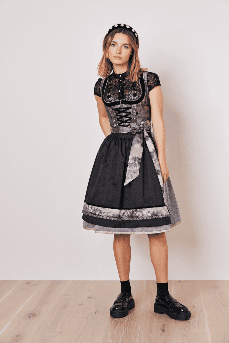 Krüger Madl Dirndl Laurina (60cm) Auslauf