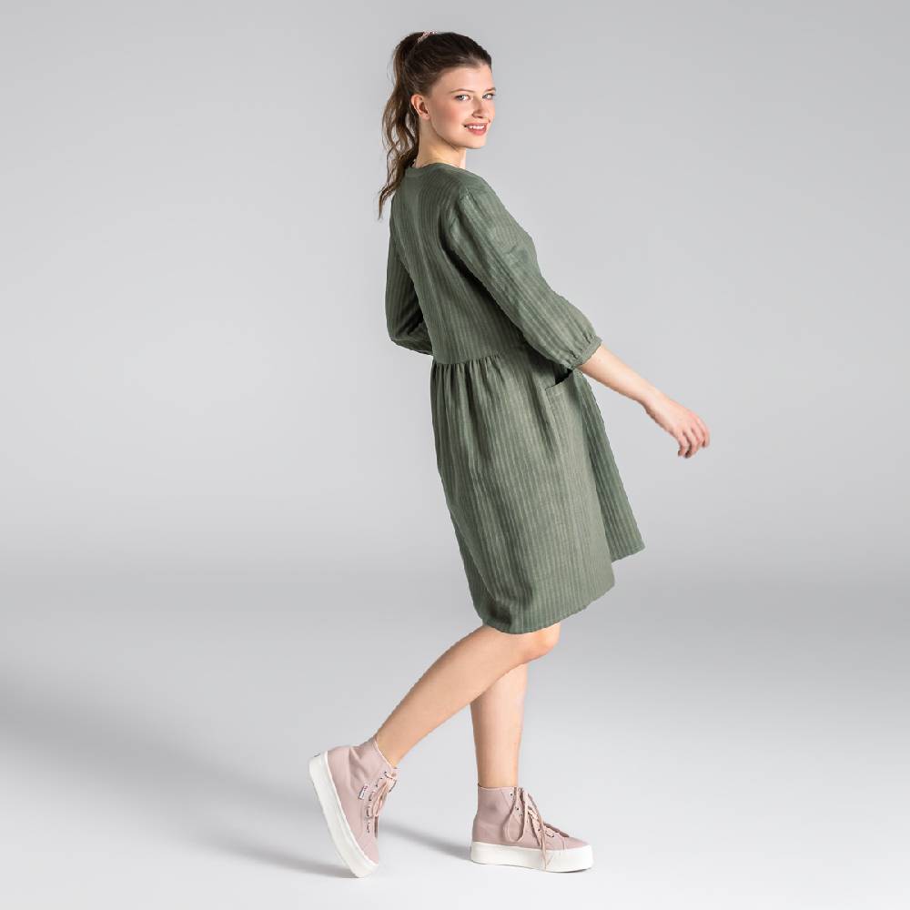 LIVING CRAFTS BLOSWEN - Seersucker Kleid - Khaki Meist gekauft