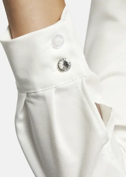 Nicowa Fitted shirt with shoulder pads - CAMIWA in WHITEarticle number NC9A22404011E-004 Angebote