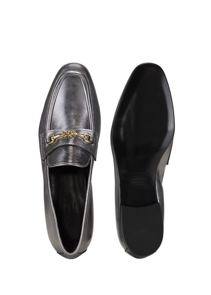 Nicowa Classic loafer with metal application MOCASO in SILVERarticle number NC8A21503031E-088 Kostenloser Versand international