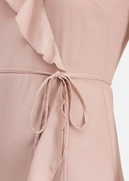Nicowa Feminine flounce dress – DINOWA in CREAMarticle number NC6A22002012E-072 Bis zu 50% Rabatt