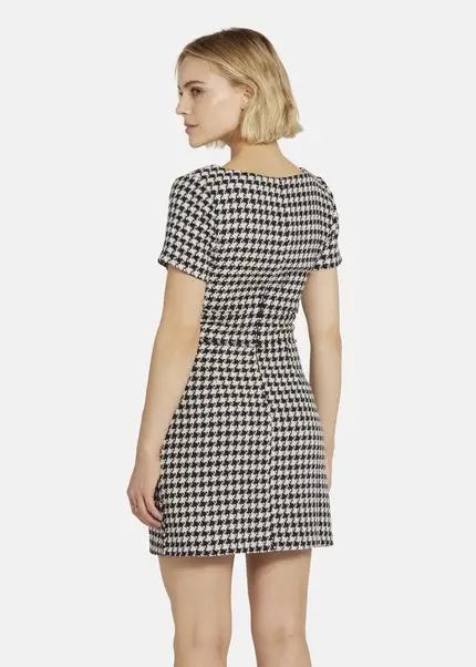 Nicowa Sheath bouclé dress VANTREA in BLACK MULTICOLORarticle number NC8A22509019E-002 Speichern exportieren