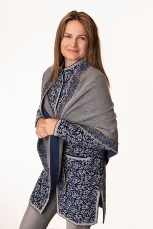 Pezzo D'oro Pezzo D&#039;oro Dreieckstuch /Schal /Stola aus feinster Merinowolle, Fb.graumeliert Discount Store für neue Produkte