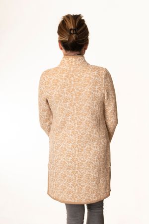 Pezzo D'oro Pezzo D&#039;oro Strickmantel offwhite/camel, Gehrock, reine Merinowolle, Strickhülle Nur noch ein Tag übrig