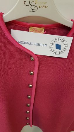Pezzo D'oro Mädchen Trachtenjacke aus Strick in Wolle von Pezzo D&#039;oro Farbe pink Bis zu 65% Rabatt