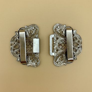 Pezzo D'oro Trachten Schürzenschließe, Ornamente oval,altsilber 2 tlg Hotsell