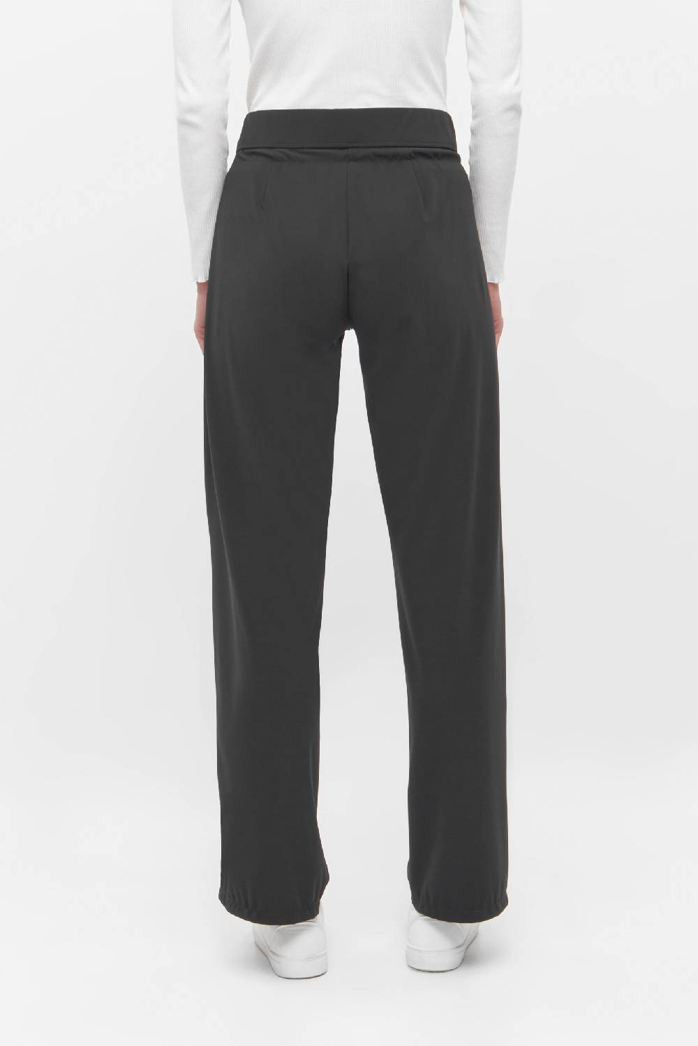 Raffaello Rossi Joggpant Straight lang Mid Waist schwarz: CANDICE STRAIGHT im Angebot