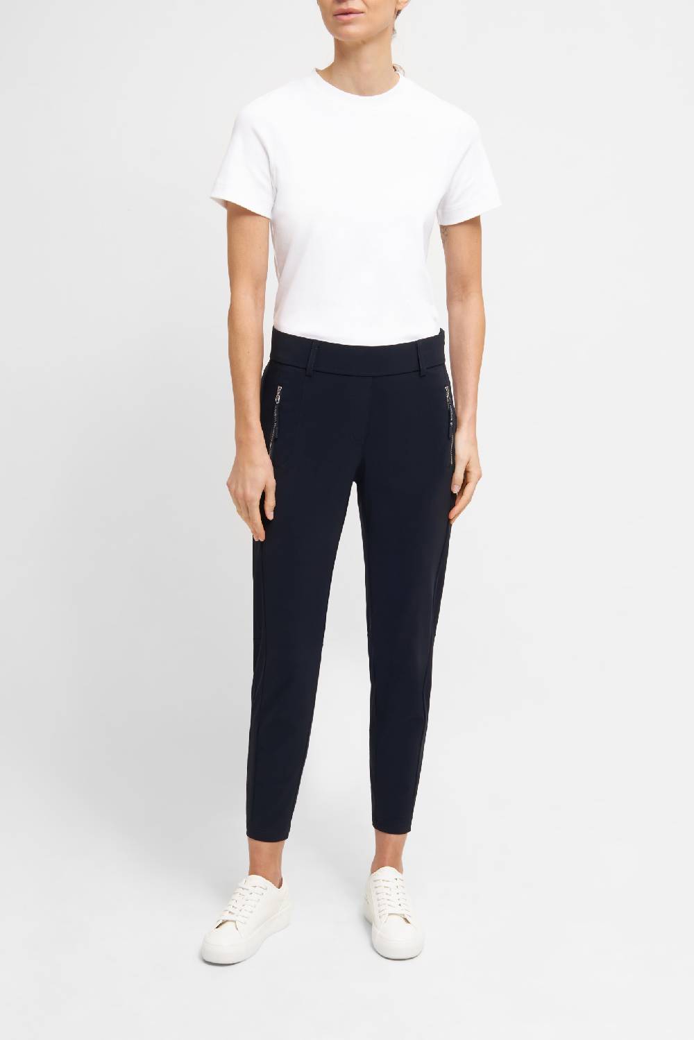 Raffaello Rossi Joggpant Relaxed verkürzt -7/8 Mid Waist schwarz: NATINA SPORT Fabrik Onlineshop