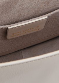 Riani SADDLE BAG AUS LEDER Jubiläumsangebot