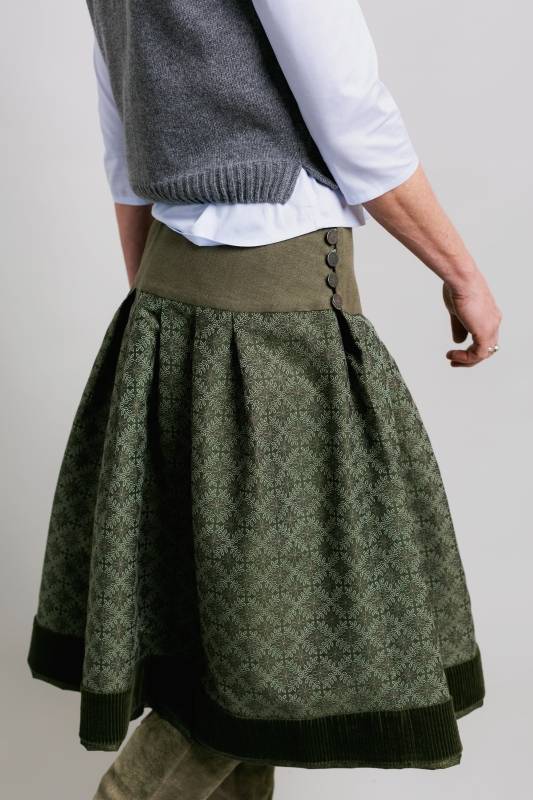 Rockmacherin Kronze Trachtenrock mit Blätterrauten auf Baumwolljacquard Nur noch ein Tag übrig