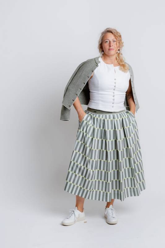 Rockmacherin Nanni Aigner Trachtenweste für Damen in Weiß Top Angebot