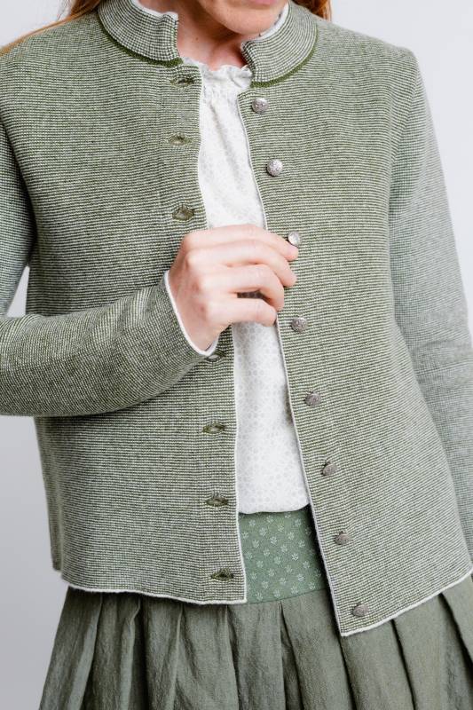 Rockmacherin Florentine Trachten-Strickjacke mit Stehkragen aus Merinowolle Letzte 2 Tage