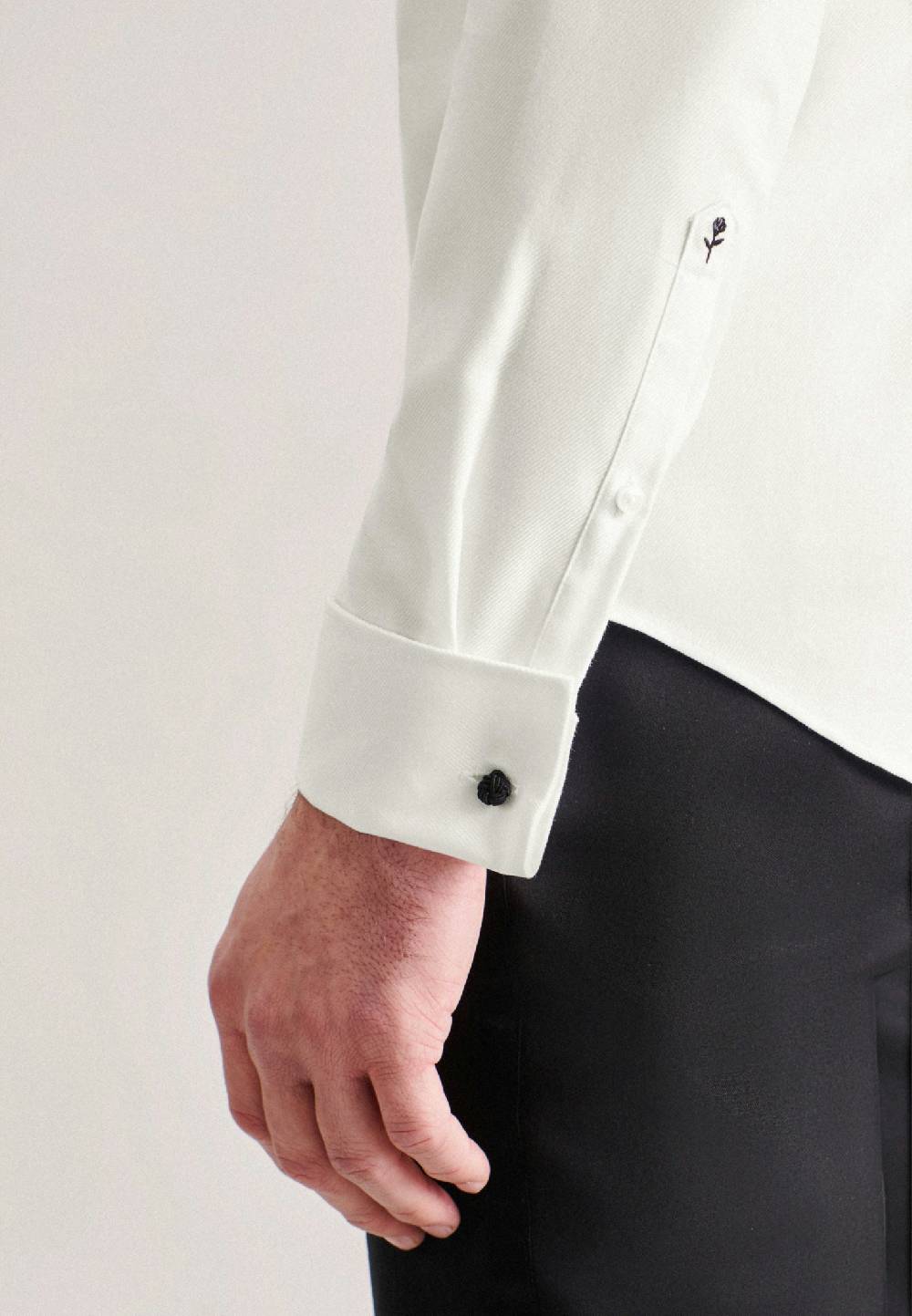 Seidensticker Bügelleichtes Twill Smokinghemd in Slim mit Kentkragen Speichern exportieren