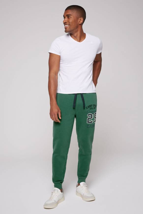 Soccx Jogginghose mit Retro-Artwork raw green Discount Store für neue Produkte