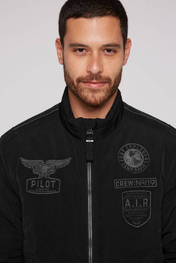 Soccx Wattierter Fliegerblouson mit Patches black Exklusive Angebote