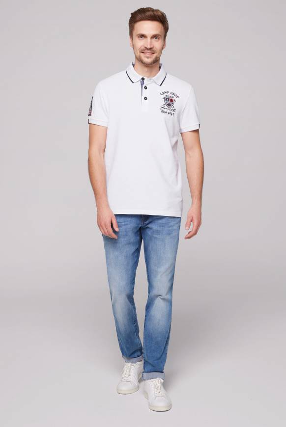 Soccx Pikee-Polo mit Label Patches und Stickereien opticwhite Angebote