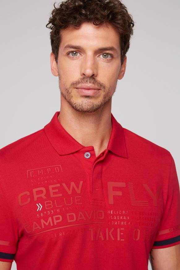Soccx Pikee-Polo mit tonigem Rubber Artwork flight red Meist gekauft