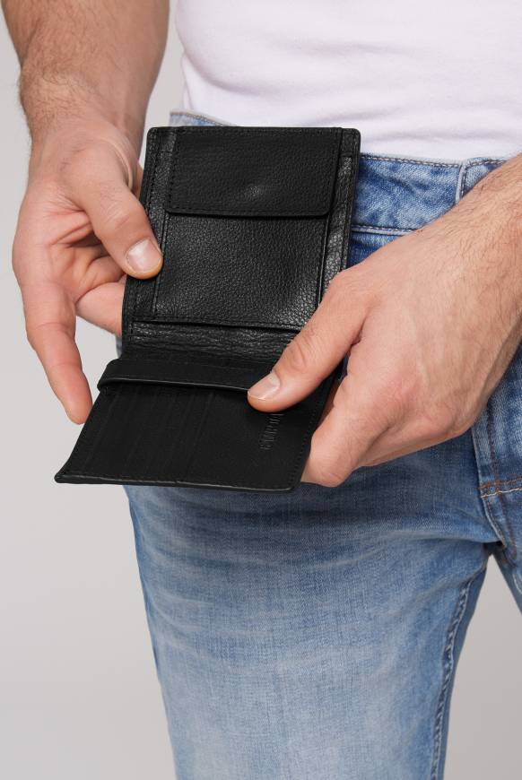 Soccx Klapp-Geldbörse mit Logo-Prägung black Top Angebot