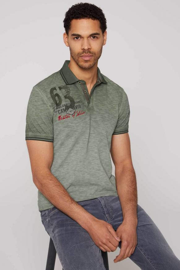 Soccx Pikee-Polo mit Prints und Stickereien green olive Fabrik Onlineshop
