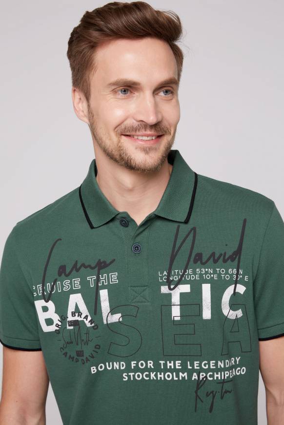 Soccx Poloshirt aus Pikee mit Rubber Print dark green Auslauf