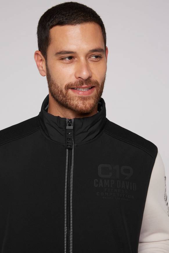 Soccx Outdoorweste im tonigen Materialmix black Günstig kaufen