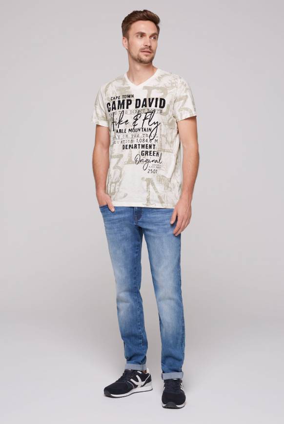 Soccx T-Shirt V-Neck mit All Over Print ivory Bis zu 55% Rabatt