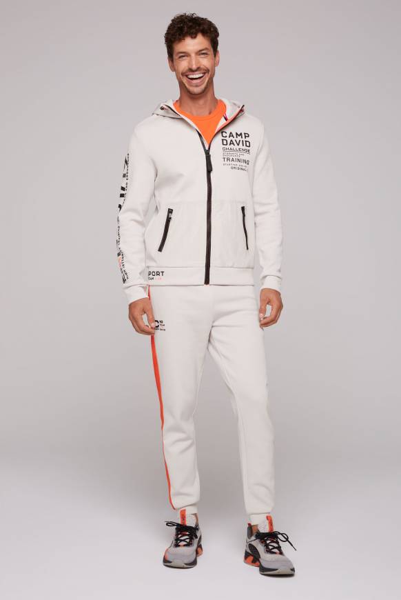 Soccx Kapuzensweatjacke im Materialmix mit Rubber Prints shell Fabrikpreis