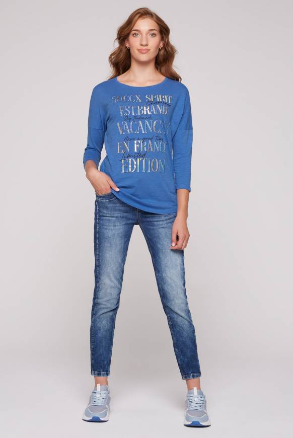 Soccx Shirt mit 3/4-Ärmeln und buntem Wording Print vividblue Letzte 3 Tage