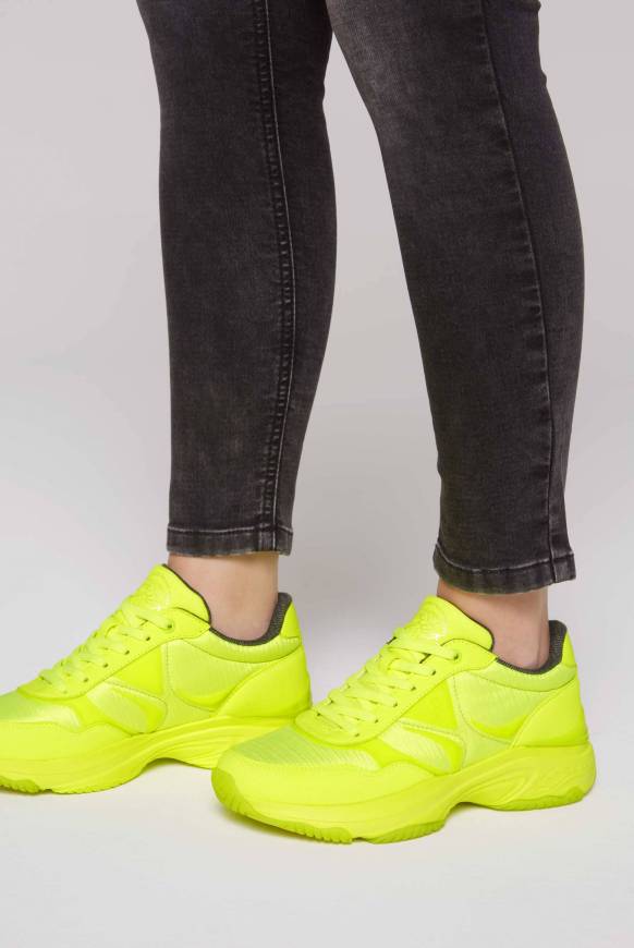 Soccx Fashion Sneaker im tonigen Materialmix neon lime Black Friday Preise