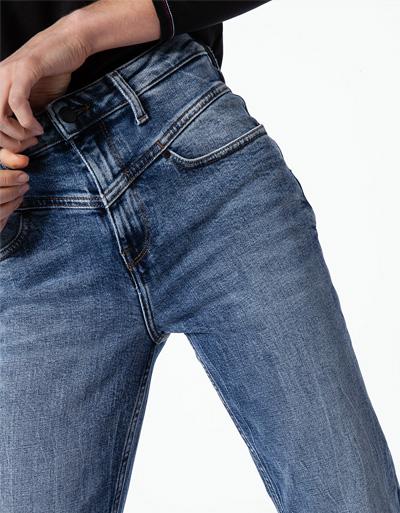 Tommy Hilfiger Jeans im Tapered Fit Muttertagsangebot