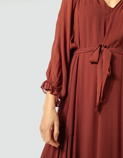 SECOND FEMALE Kleid aus Viskose Saisonale Angebote