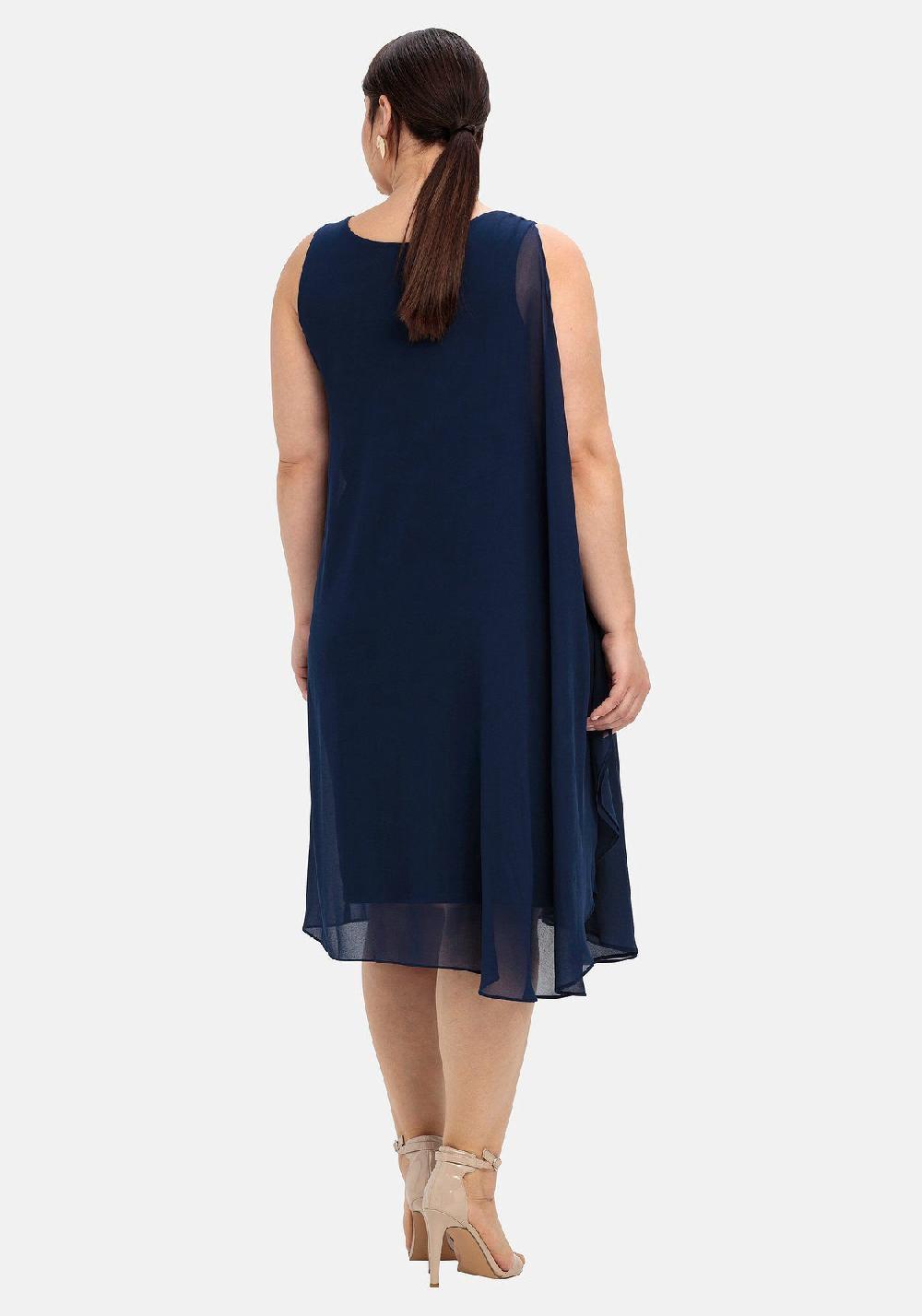 sheego Kleid in figurumspielender Passform Clearance-Verkauf