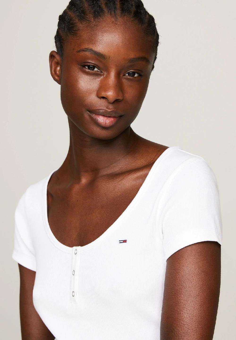TOMMY Jeans T-Shirt Henley-Ausschnitt für Damen Tägliche Deals
